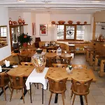 Szálloda Arturo 3*